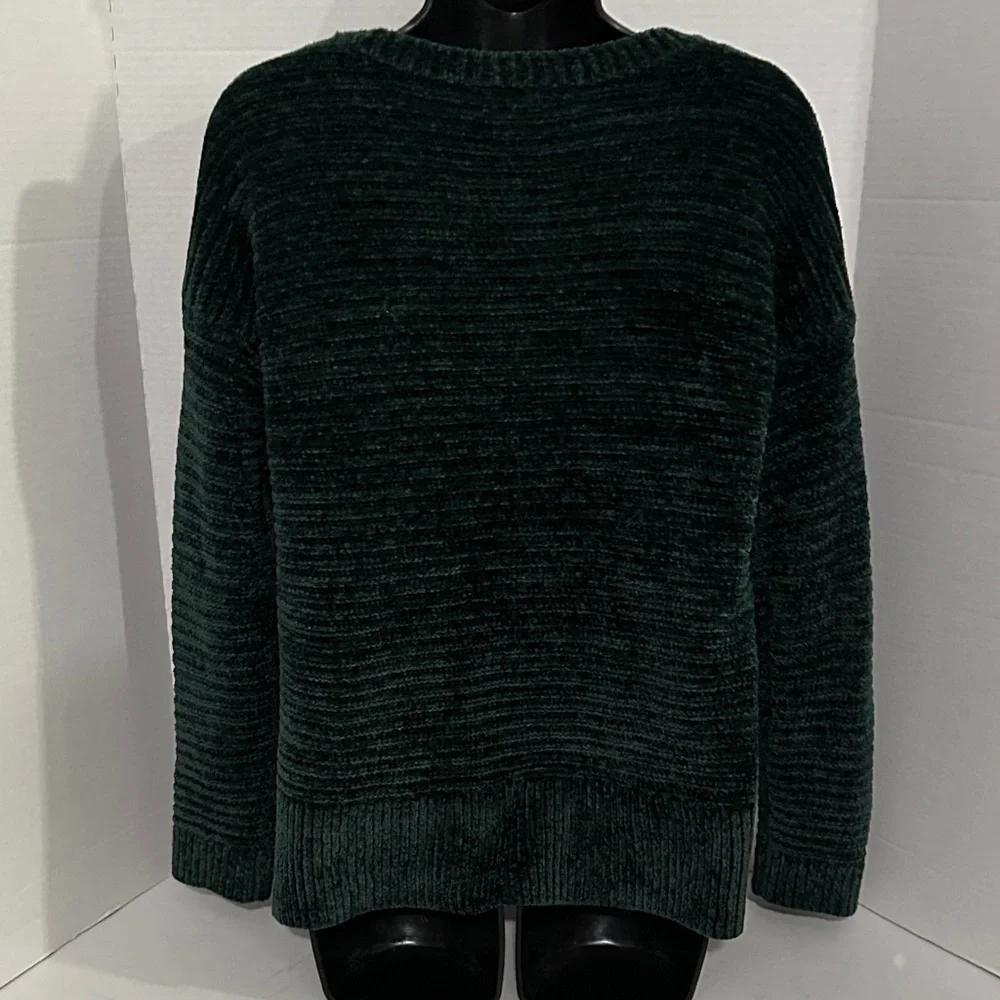 Pink Rose Women's Dark Green chenille Sweater small